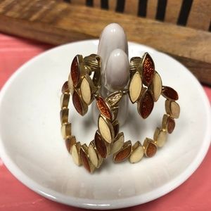 Vintage Leaf Pattern Earrings